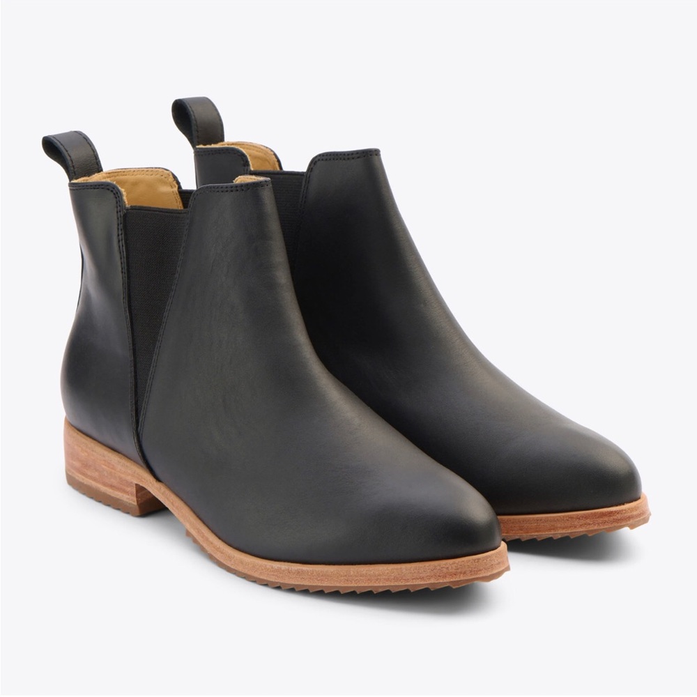 Nisolo Black Chelsea Boots, sz 10 (EU 41)
